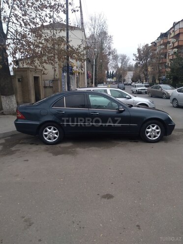 Mercedes C 200 2000, 345,000 km - 2.0 l - Qazax