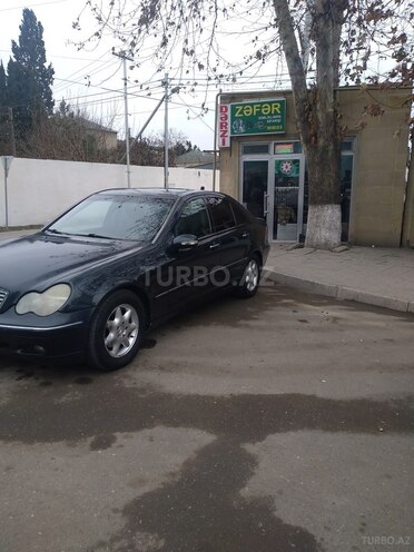 Mercedes C 200 2000, 345,000 km - 2.0 l - Qazax