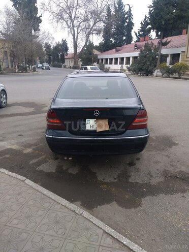 Mercedes C 200 2000, 345,000 km - 2.0 l - Qazax