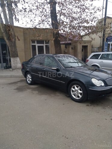Mercedes C 200 2000, 345,000 km - 2.0 l - Qazax