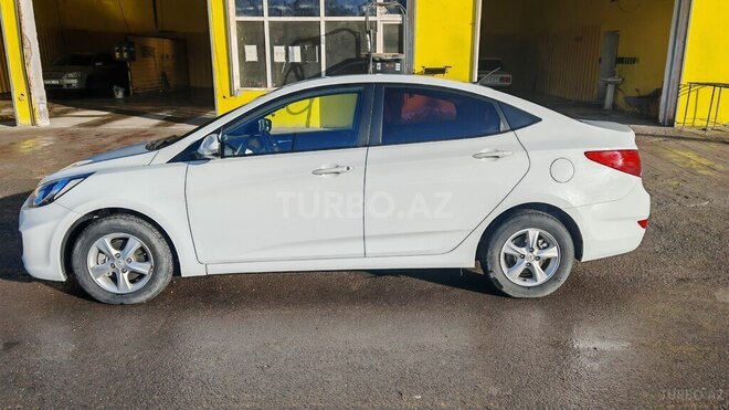 Hyundai Accent 2014, 155,000 km - 1.6 l - Sumqayıt