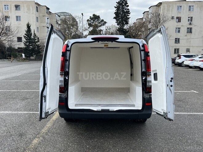 Mercedes Vito 115 2008, 193,000 km - 2.2 л - Bakı
