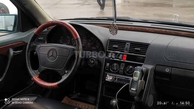 Mercedes C 180 1996, 198,454 km - 1.8 l - Bakı