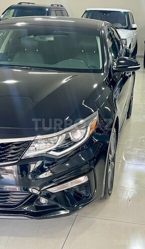 Kia K5-3