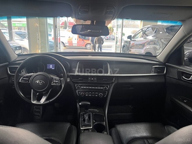 Kia K5-11
