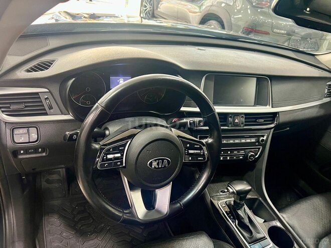 Kia K5-13