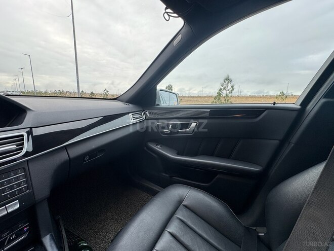 Mercedes E 220 2015, 251,000 km - 2.2 л - Bakı