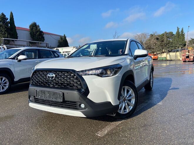 Toyota Corolla Cross 2024, 0 km - 2.0 л - Bakı