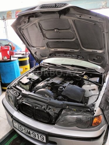 BMW 325 2002, 253,000 km - 2.5 l - Bakı