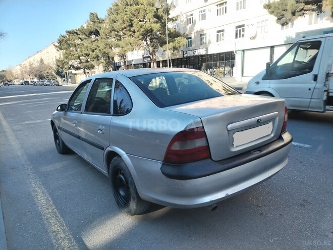 Opel Vectra 1997, 345,000 km - 1.8 л - Sumqayıt