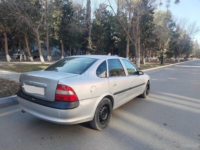 Opel Vectra 1997, 345,000 km - 1.8 л - Sumqayıt