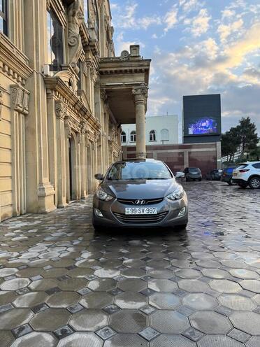 Hyundai Elantra 2012, 166,203 km - 1.8 l - Bakı