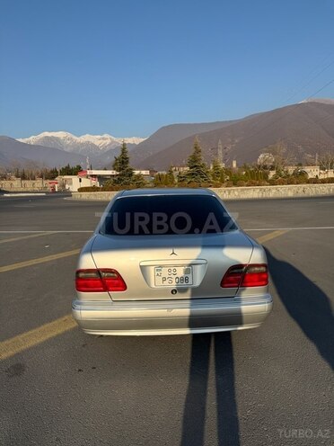 Mercedes E 320 1999, 195,000 km - 3.2 l - Oğuz
