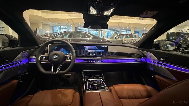 BMW 750e xDrive 2024, 0 km - 3.0 л - Bakı