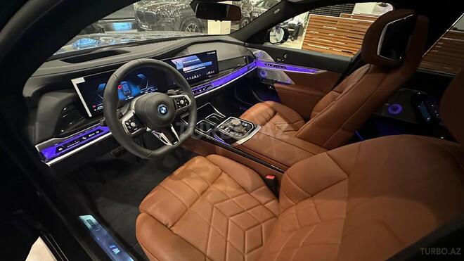 BMW 750e xDrive 2024, 0 km - 3.0 л - Bakı