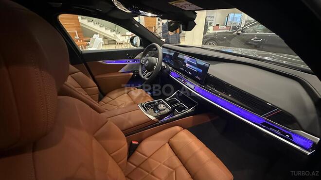 BMW 750e xDrive 2024, 0 km - 3.0 л - Bakı