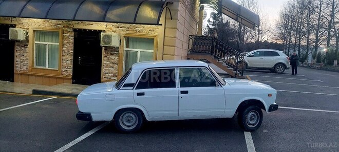 LADA (VAZ) 2107 2009, 15,000 km - 1.6 l - Şamaxı