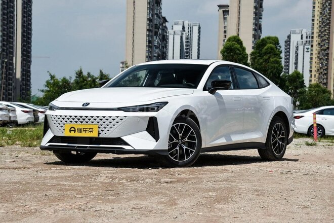 Changan  2025, 0 km - 1.5 л - Bakı