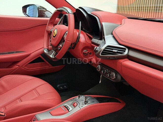 Ferrari 458 Italia-10