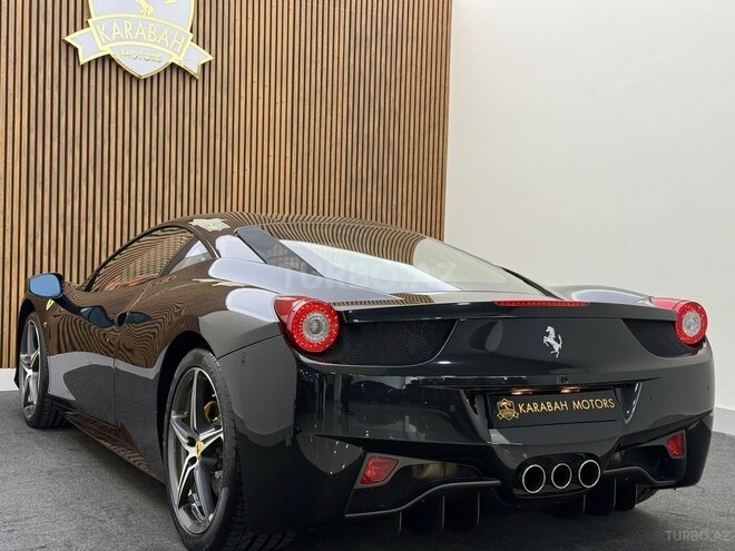 Ferrari 458 Italia-7