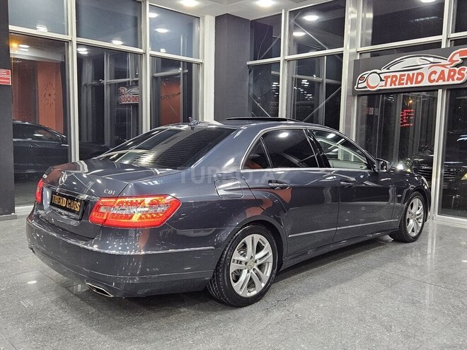 Mercedes E 220 d 2012, 228,000 km - 2.2 l - Xırdalan