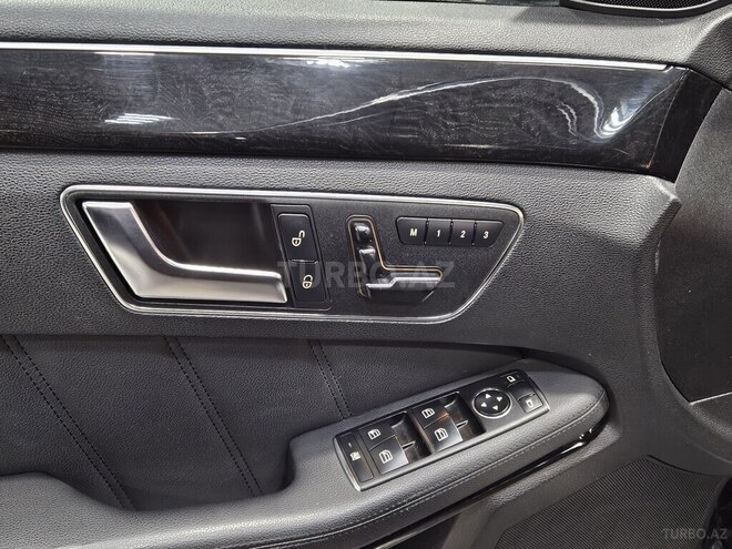 Mercedes E 220 d 2012, 228,000 km - 2.2 l - Xırdalan
