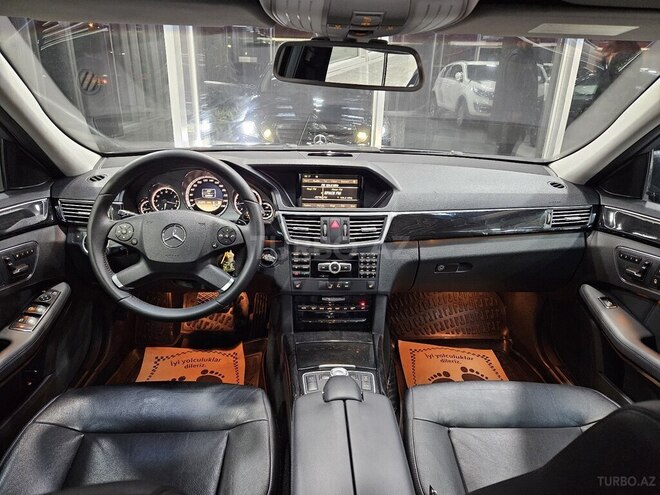 Mercedes E 220 d 2012, 228,000 km - 2.2 l - Xırdalan