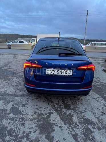 Skoda Rapid 2022, 15,000 km - 1.6 л - Bakı