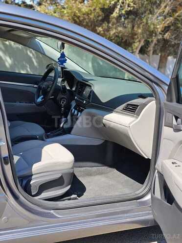 Hyundai Elantra 2019, 68,209 km - 2.0 l - Bakı