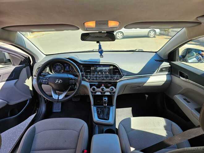 Hyundai Elantra 2019, 68,209 km - 2.0 l - Bakı