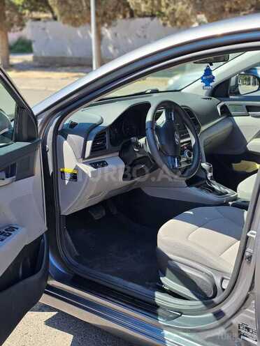 Hyundai Elantra 2019, 68,209 km - 2.0 l - Bakı