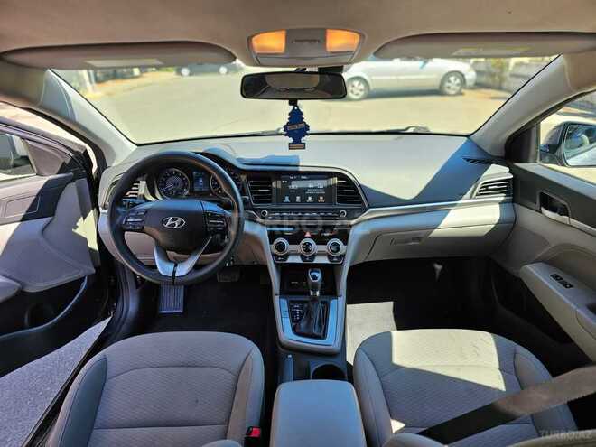 Hyundai Elantra 2019, 68,209 km - 2.0 l - Bakı