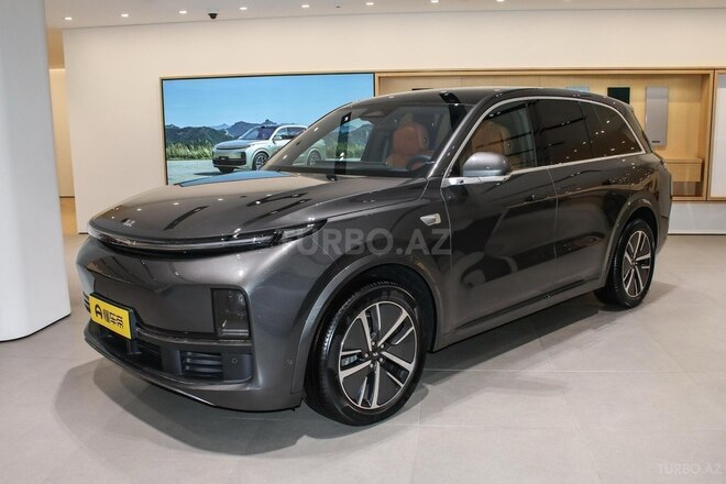 Li Auto L8 2025, 0 km - 1.5 l - Bakı