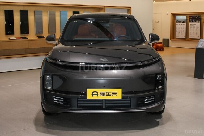 Li Auto L8 2025, 0 km - 1.5 l - Bakı