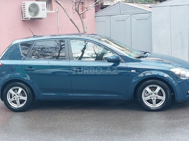 Kia Ceed 2011, 215,100 km - 1.4 l - Bakı