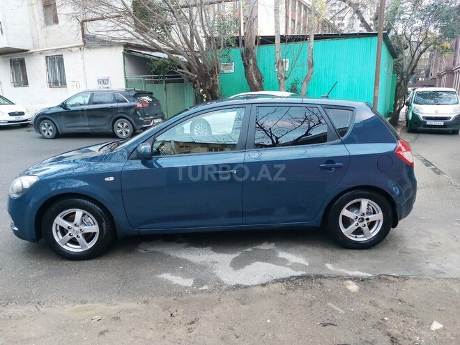 Kia Ceed 2011, 215,100 km - 1.4 l - Bakı