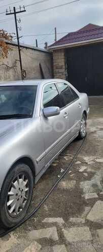 Mercedes E 320 2000, 420,000 km - 3.2 l - Bakı