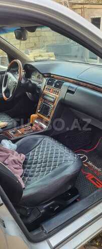 Mercedes E 320 2000, 420,000 km - 3.2 l - Bakı