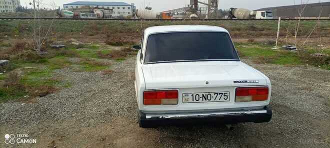 LADA (VAZ) 2107 2005, 80,000 km - 1.7 l - Şirvan