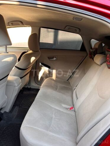 Toyota Prius 2013, 275,000 km - 1.8 л - Bakı