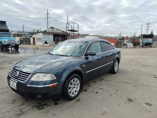Volkswagen Passat 2004, 277,630 km - 1.8 л - Lənkəran