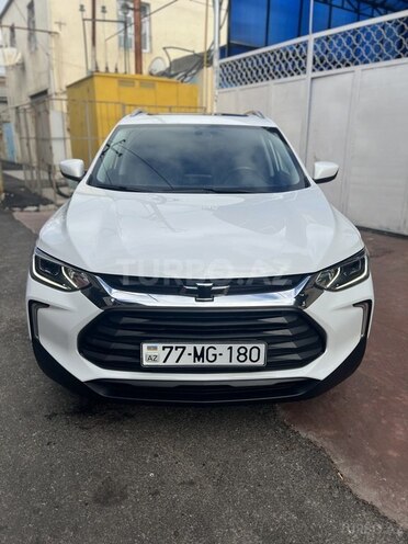 Chevrolet Tracker 2022, 18,000 km - 1.0 l - Bakı