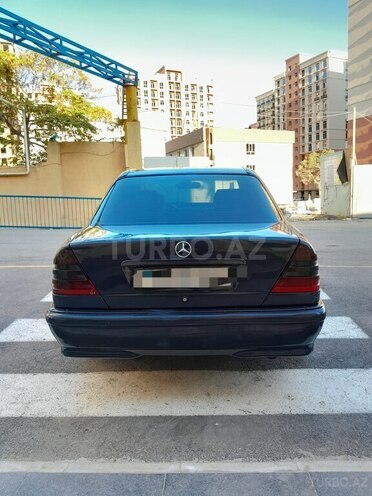 Mercedes C 220 d 2000, 380,000 km - 2.2 l - Bakı