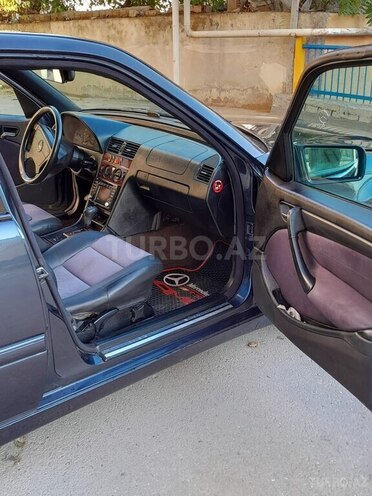 Mercedes C 220 d 2000, 380,000 km - 2.2 l - Bakı