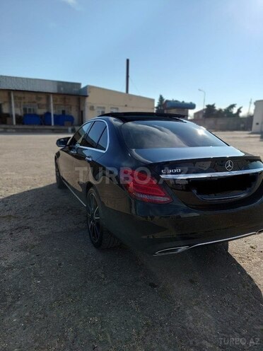 Mercedes C 300 4MATIC 2016, 200,000 km - 2.0 л - Bakı