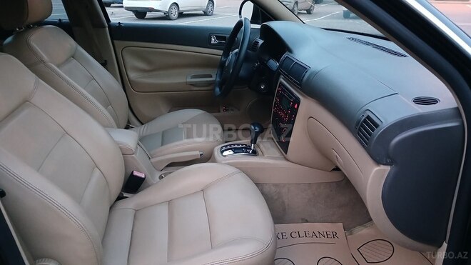 Volkswagen Passat 2004, 260,354 km - 1.8 l - Bakı