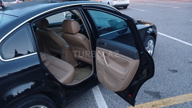 Volkswagen Passat 2004, 260,354 km - 1.8 l - Bakı