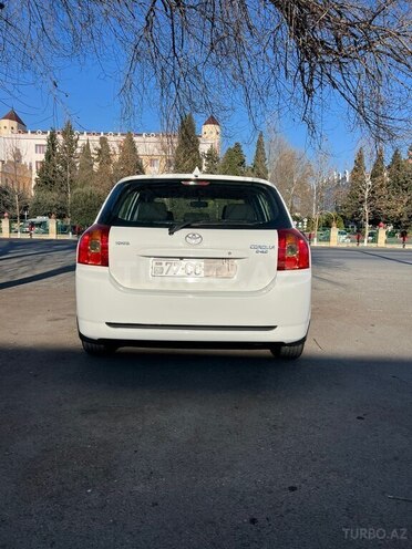Toyota Corolla 2006, 246,000 km - 1.4 l - Göyçay