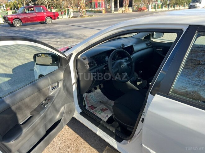 Toyota Corolla 2006, 246,000 km - 1.4 l - Göyçay