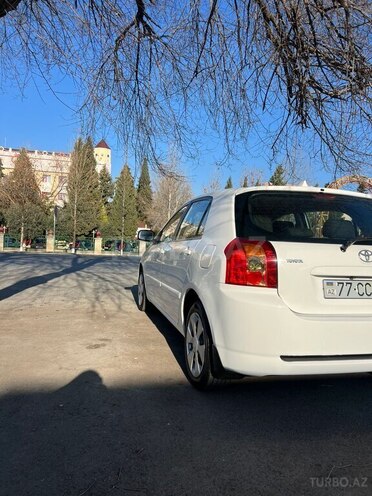 Toyota Corolla 2006, 246,000 km - 1.4 l - Göyçay